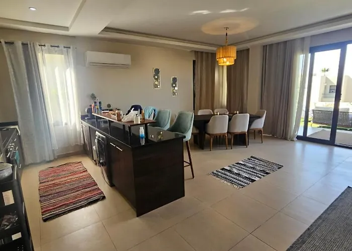 Villa Azha بالعين السخنه للعائلات Ain Sukhna